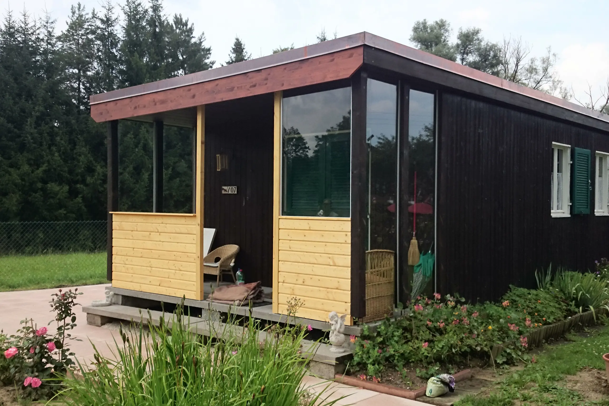 Gartenhaus-Montage-Terrasse-Schreiner-Zentralschweiz