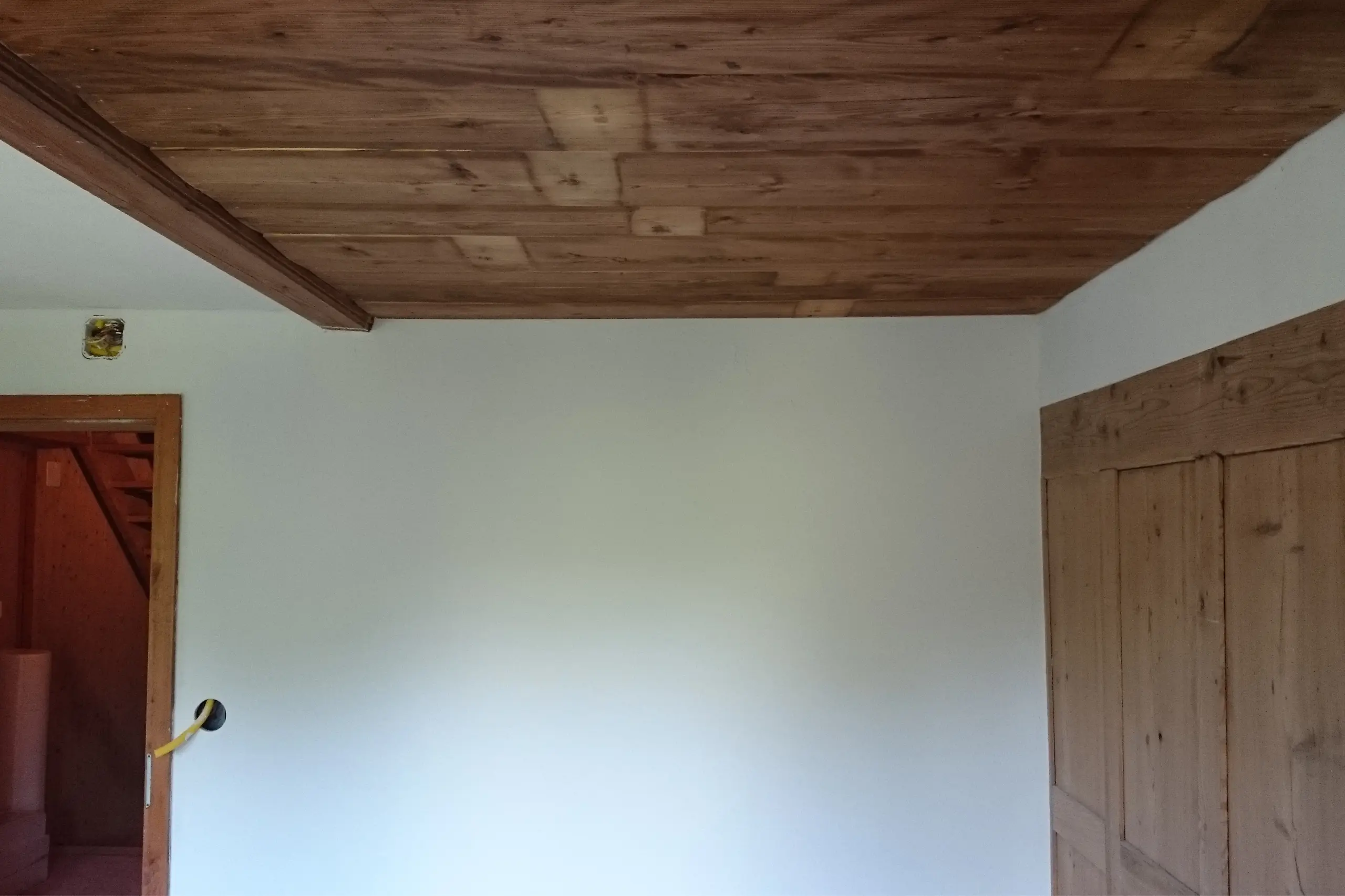 Täfer-Wand-Deckenverkleidung-Schreiner-Schweiz